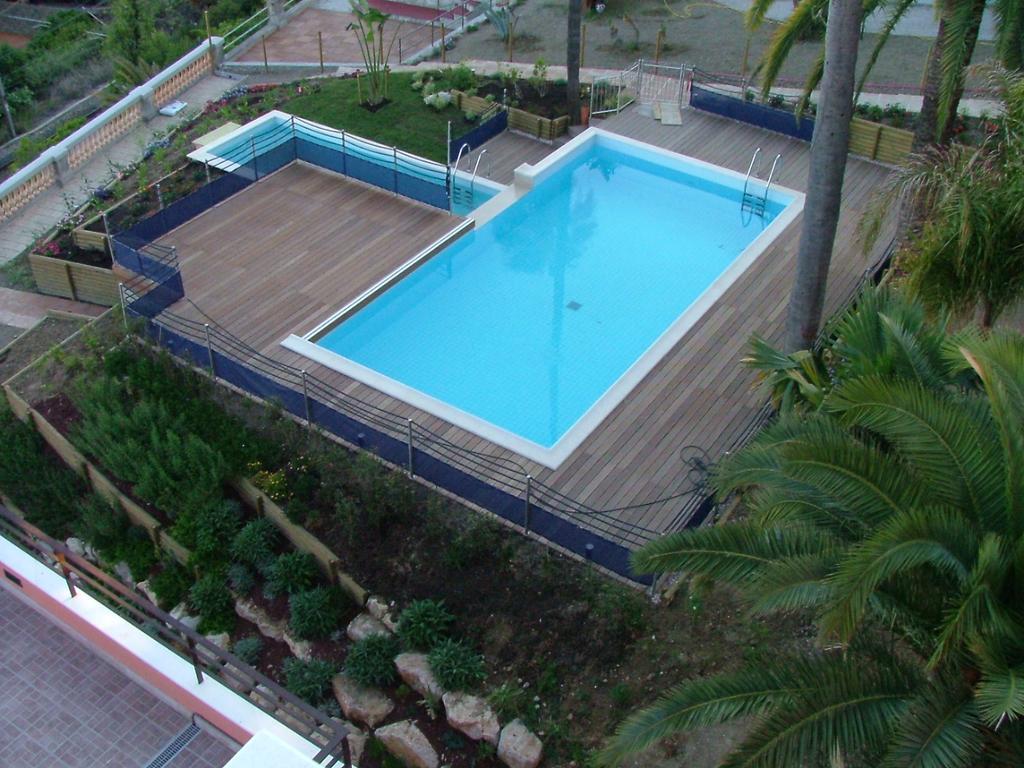 Appartement Au Chateau Vallaya Menton Bagian luar foto